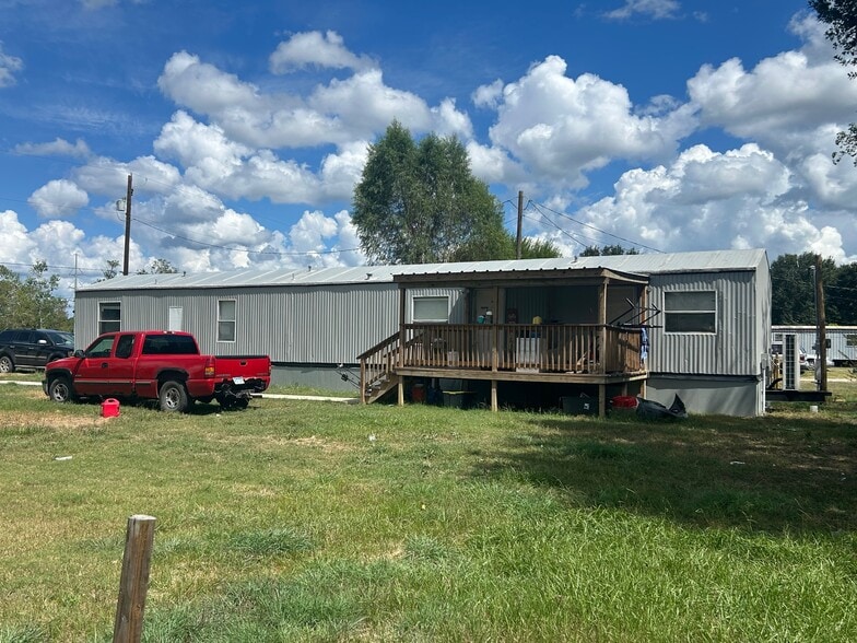 More Photos Of 101 County Road 2341, Dayton Apartments For Sale