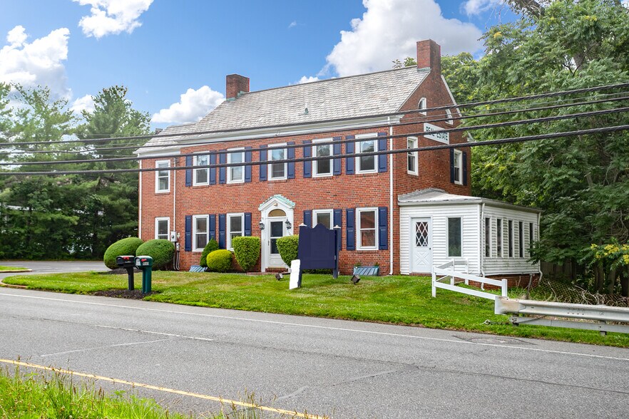 Primary Photo Of 1060 US Highway 206, Bordentown Medical For Sale