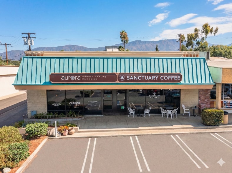 More Photos Of 863-865 W Foothill Blvd, Claremont Storefront For Lease