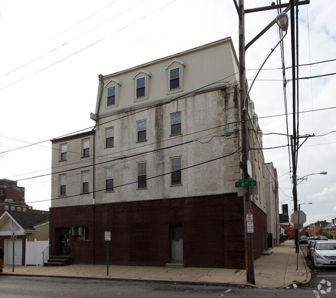Primary Photo Of 1300-1302 S 4th St, Philadelphia Manufacturing For Sale