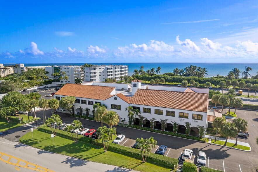 More Photos Of 2875 S Ocean Blvd, Palm Beach Office For Lease