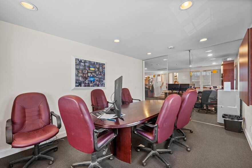 More Photos Of 1195 State Route 208, Monroe Unknown For Lease