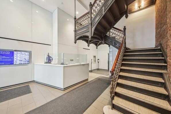 More Photos Of 43 W 23rd St, New York Office For Lease