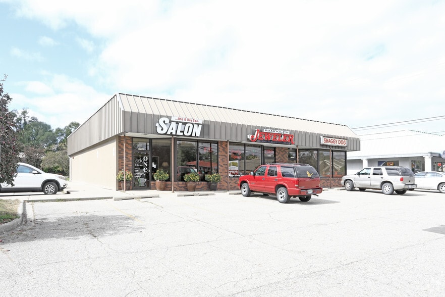 Primary Photo Of 47567 Van Dyke Ave, Shelby Township Storefront For Lease