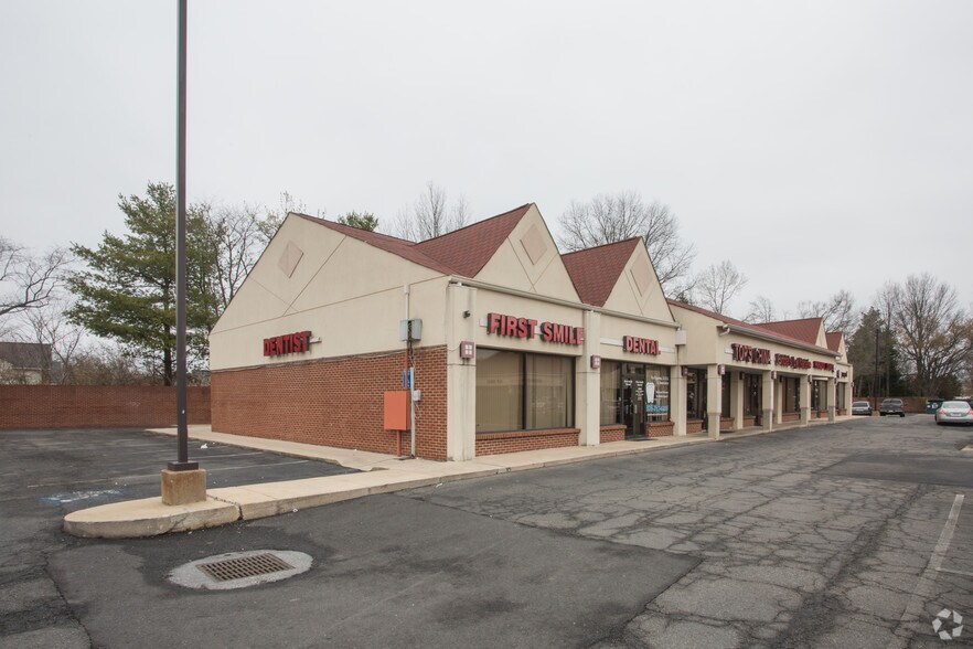 More Photos Of 8723 Richmond Hwy, Alexandria Unknown For Lease