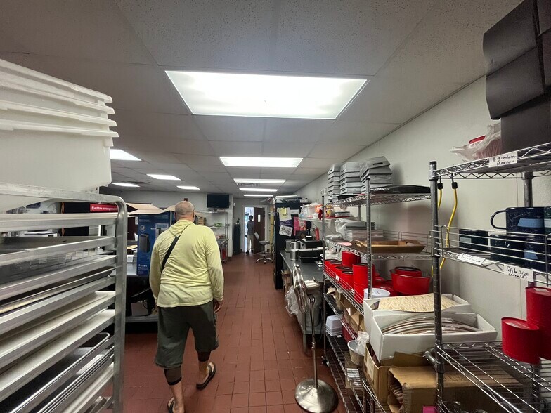 More Photos Of 488 Broadway, Bayonne Storefront For Sale