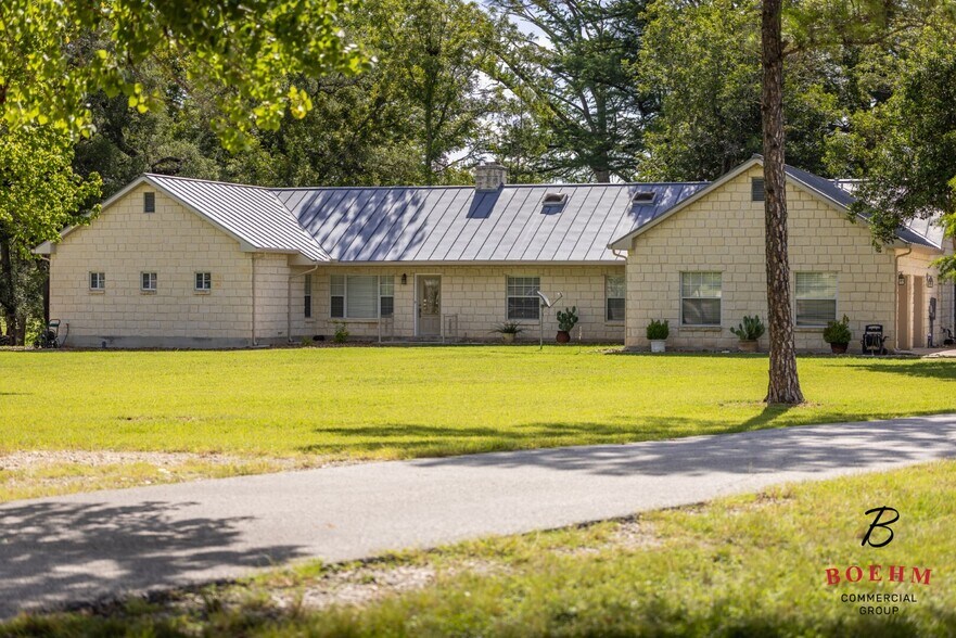 More Photos Of 50500 Interstate 10 W, Comfort Office For Sale