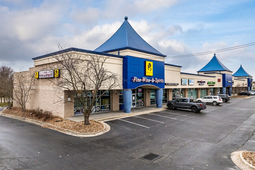 Primary Photo Of 1440 W Republic Rd, Springfield Unknown For Lease