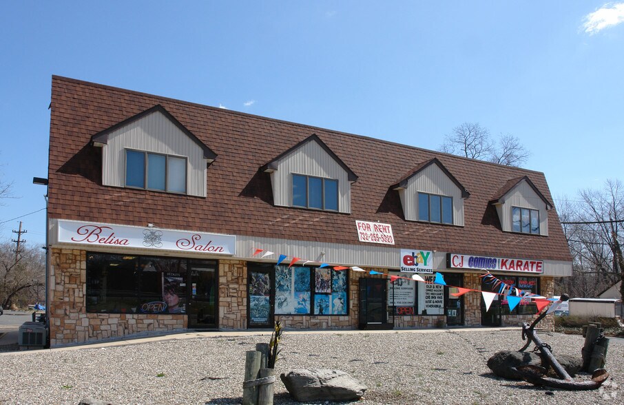 More Photos Of 22 Old Matawan & Rt 18 Rd, Old Bridge Storefront Retail Office For Lease