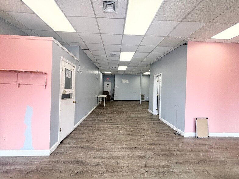 More Photos Of 113-121 Ferry St, Malden Storefront Retail Residential For Lease