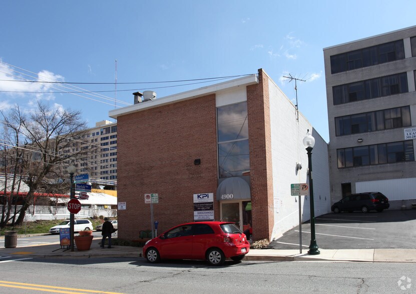 More Photos Of 4900 Auburn Ave, Bethesda Storefront Retail Office For Lease