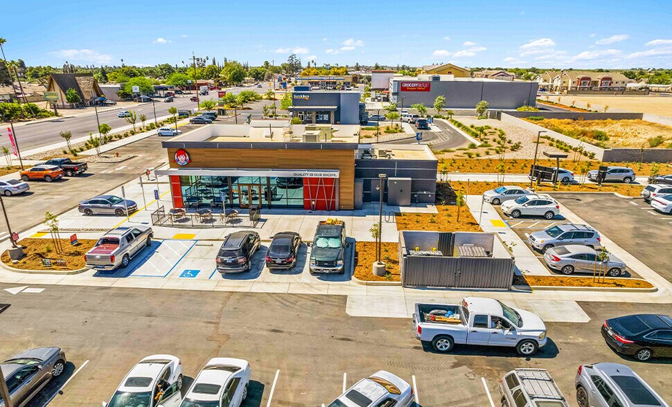 More Photos Of 1495 CA-46, Wasco Fast Food For Sale