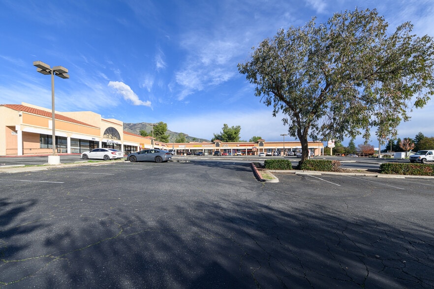 More Photos Of 3644-3694 E Highland Ave, Highland General Retail For Sale