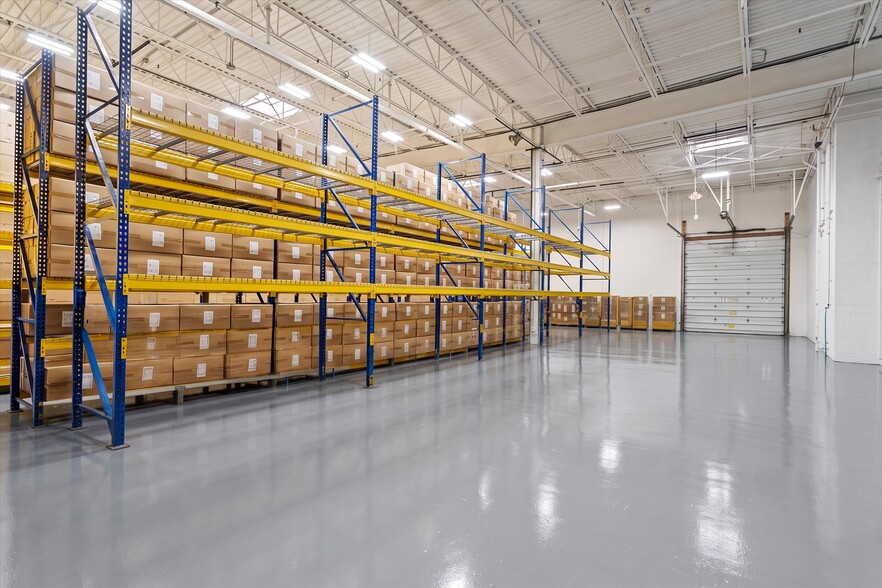 More Photos Of 10410-10426 163rd Pl, Orland Park Manufacturing For Sale
