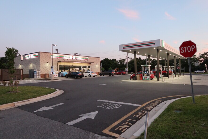 More Photos Of 893 State Route 3 N, Gambrills Service Station For Sale