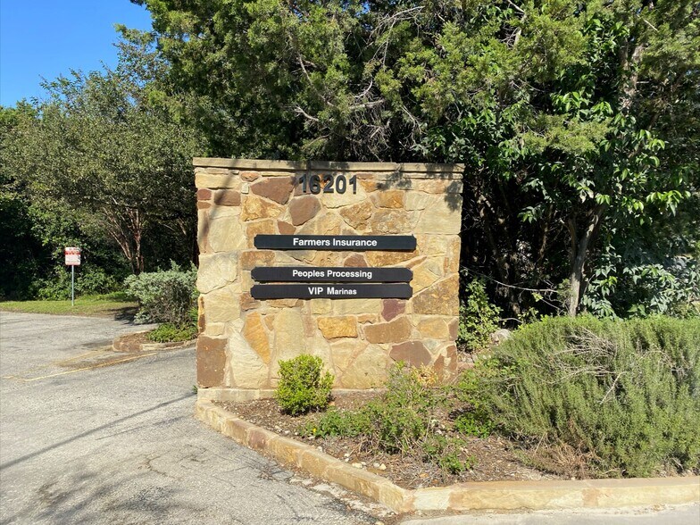 More Photos Of 16201 Dodd St, Volente Coworking Space