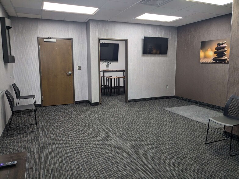 More Photos Of 6253 Grand River Rd, Brighton Unknown For Lease