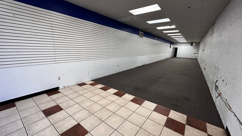 More Photos Of 1727-1801 Union Blvd, Allentown Warehouse For Lease