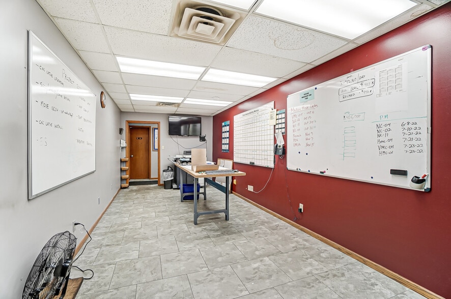 More Photos Of 5589 W National Rd, Springfield Warehouse For Sale