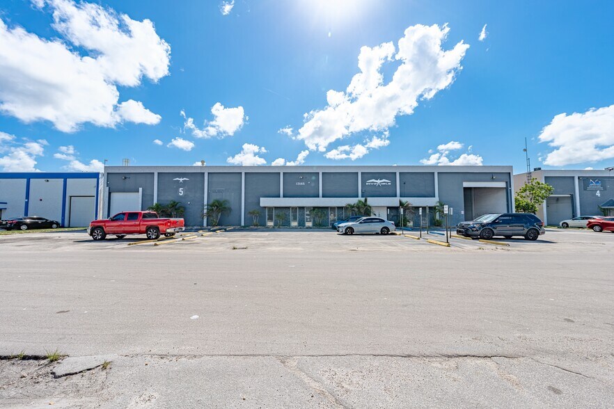 More Photos Of 13185 NW 47th Ave, Opa-locka Warehouse For Sale
