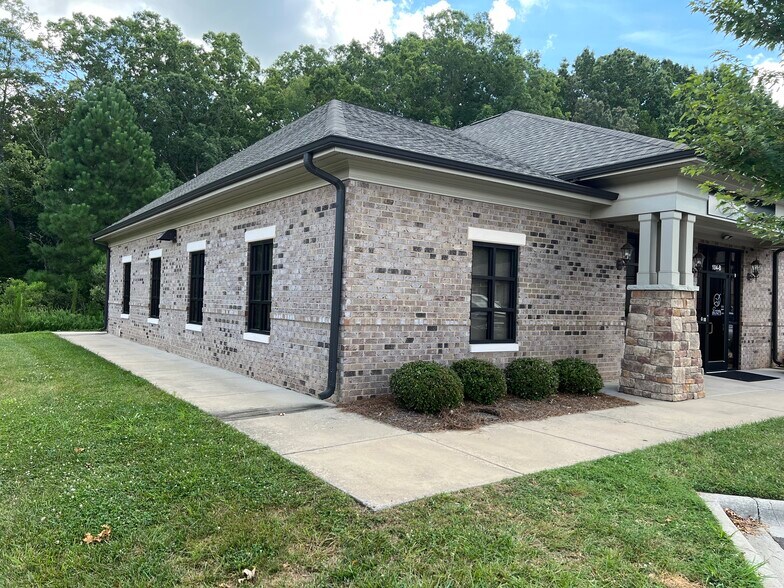 More Photos Of 104 Waxhaw Professional Park Dr, Waxhaw Medical For Sale
