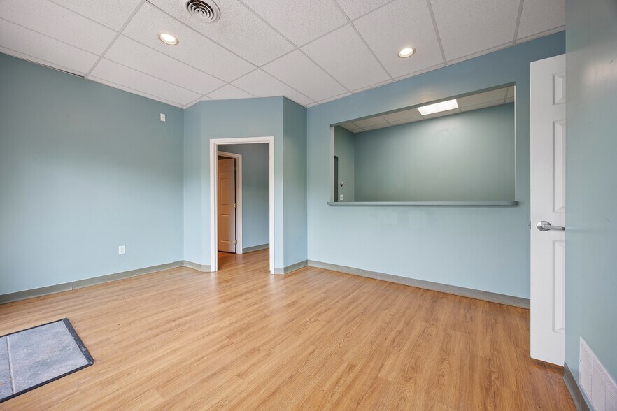 More Photos Of 673 Morganza Rd, Canonsburg Storefront Retail Office For Lease