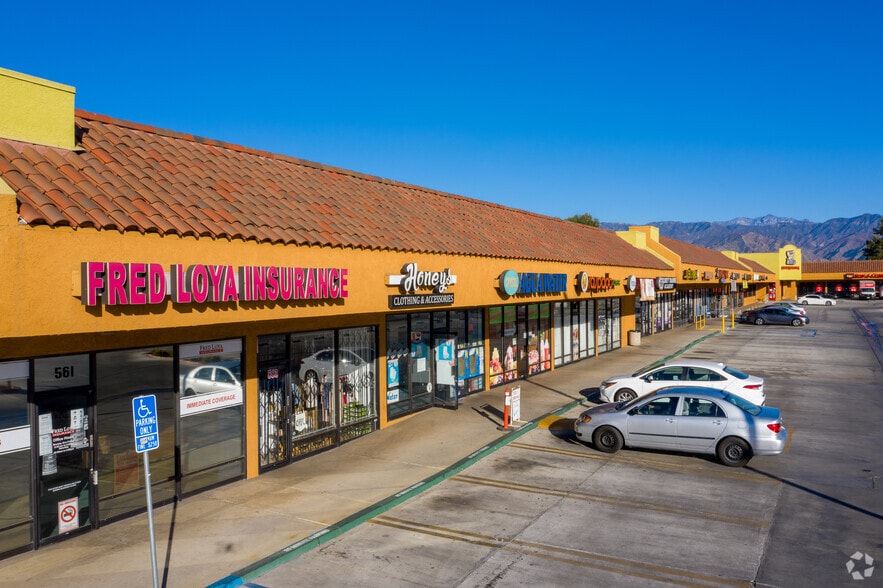 More Photos Of 543 N Azusa Ave, Covina Unknown For Lease