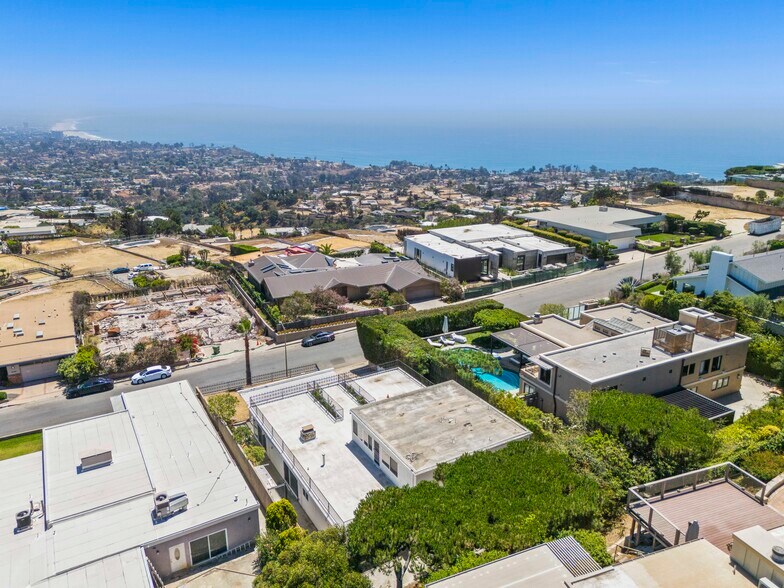 More Photos Of 16647 Charmel Ln, Pacific Palisades Land For Sale