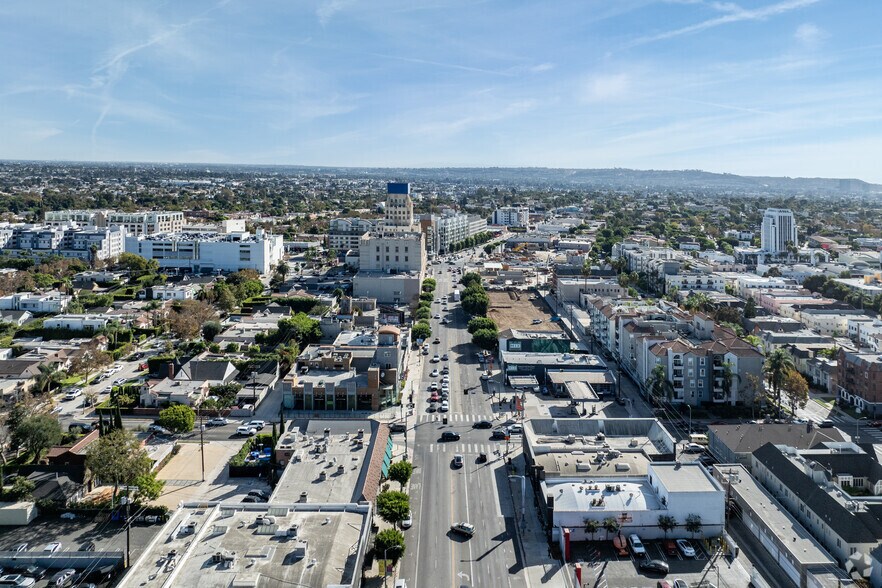 More Photos Of 600 S La Brea Ave, Los Angeles Storefront Retail Residential For Sale