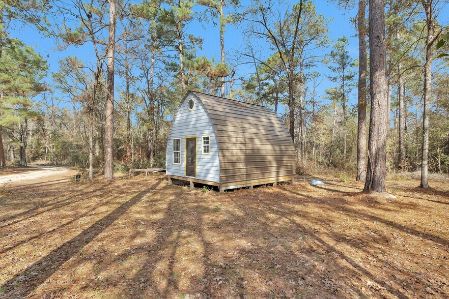 More Photos Of 215 FM 2929 Rd, Huntsville Land For Sale