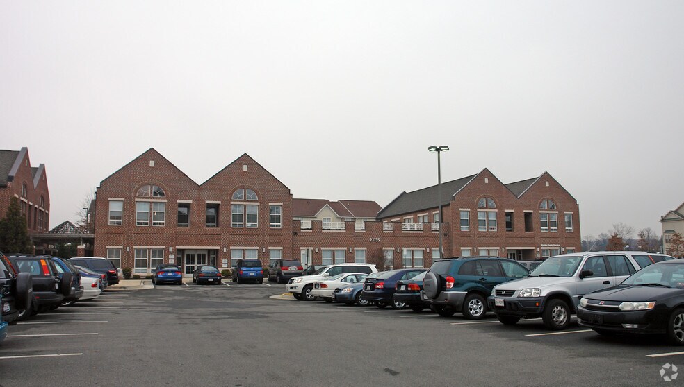 More Photos Of 21135 Whitfield Pl, Sterling Medical For Lease