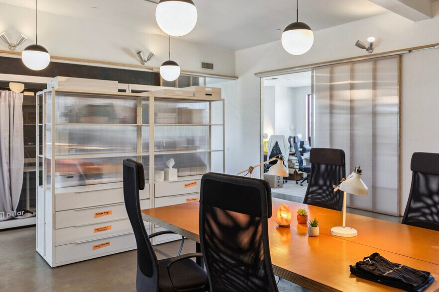 More Photos Of 2905 San Gabriel St, Austin Office For Sale