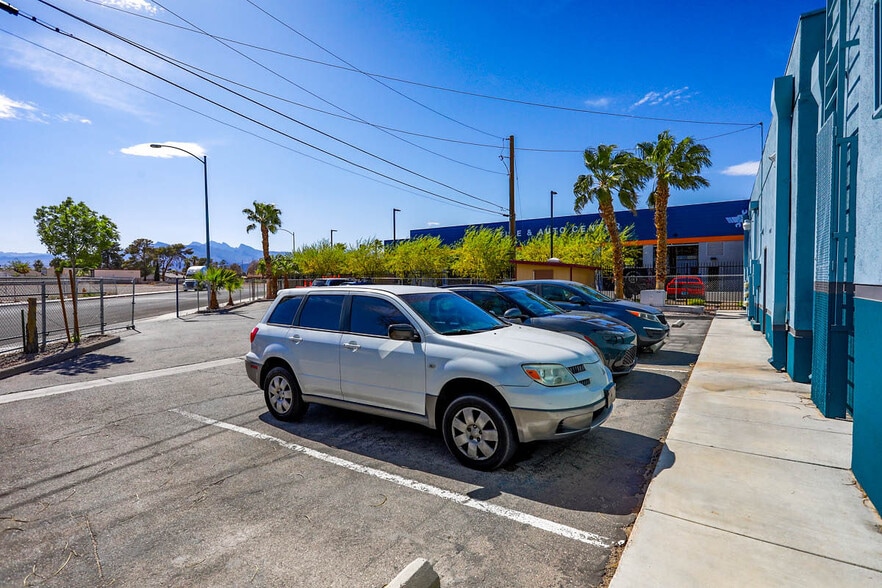 More Photos Of 4601-4611 N Rancho Dr, Las Vegas Unknown For Lease