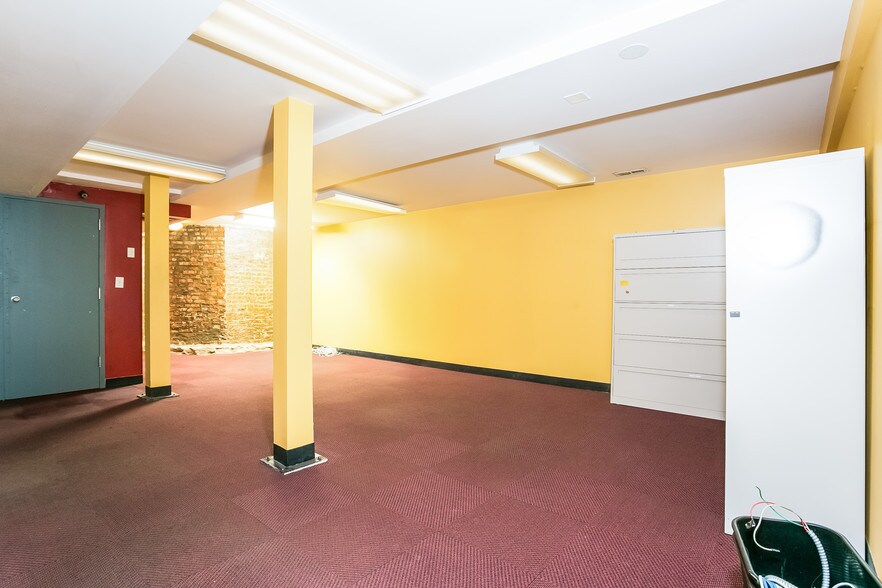 More Photos Of 716 E 47th St, Chicago Loft Creative Space For Sale