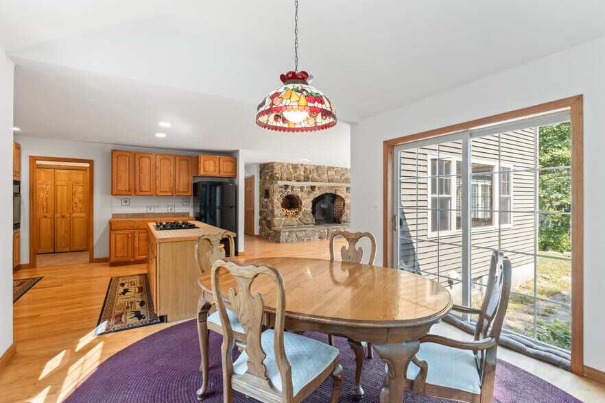 More Photos Of 41 Hobbs Rd, West Newfield Specialty For Sale