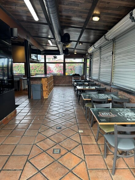 More Photos Of 11241 Beach Blvd, Stanton General Retail For Sale