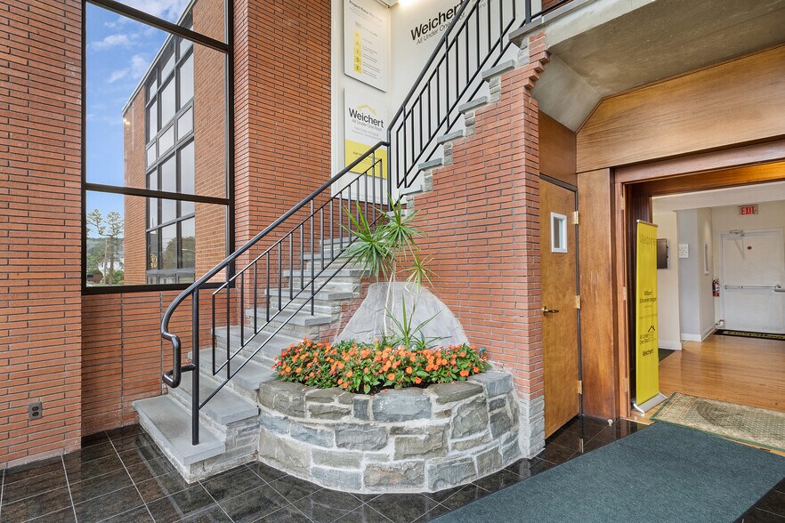 More Photos Of 500 NJ-10, Ledgewood Office For Lease