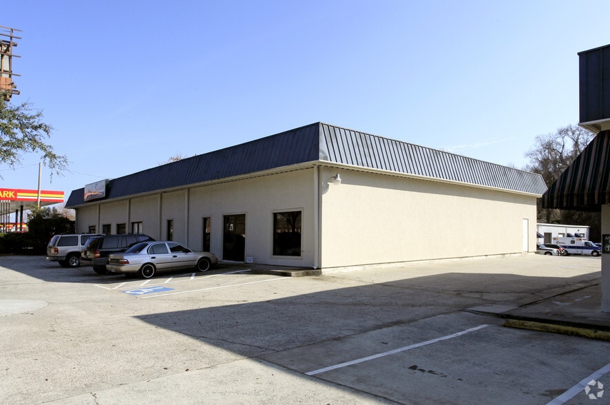 More Photos Of 7602 Waters Ave, Savannah Freestanding For Lease