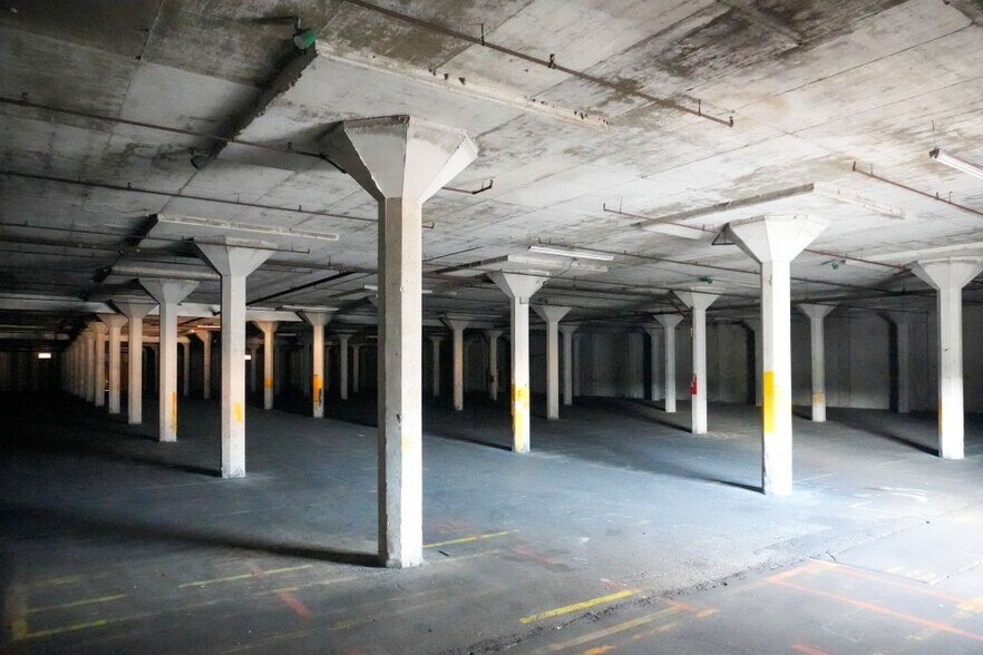 More Photos Of 201 N 19th St, Corpus Christi Warehouse For Lease