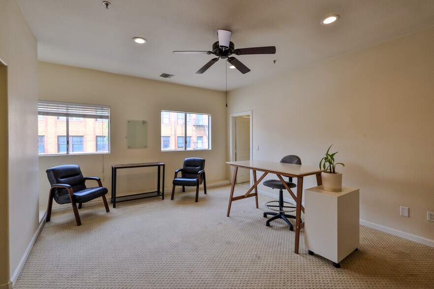 More Photos Of 400 E 4th St, Santa Ana General Retail For Lease