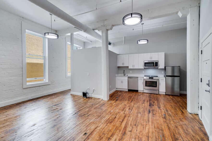 More Photos Of 340 N Sibley St, Saint Paul Apartments For Lease