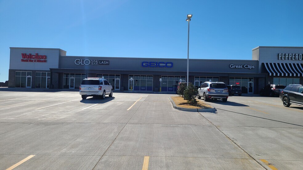 5616 W Memorial Rd Oklahoma City OK 73142 Retail Cityfeet com