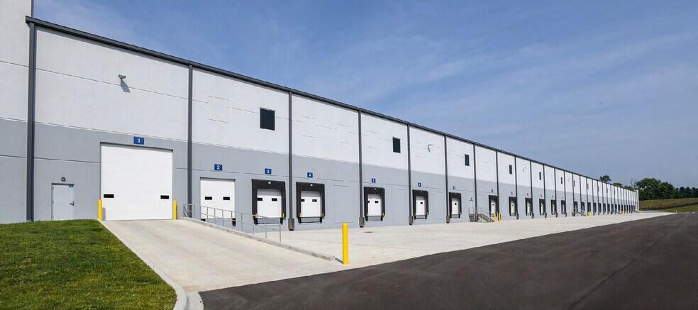 More Photos Of 1710 Lakeland Park Dr, Burlington Warehouse For Lease