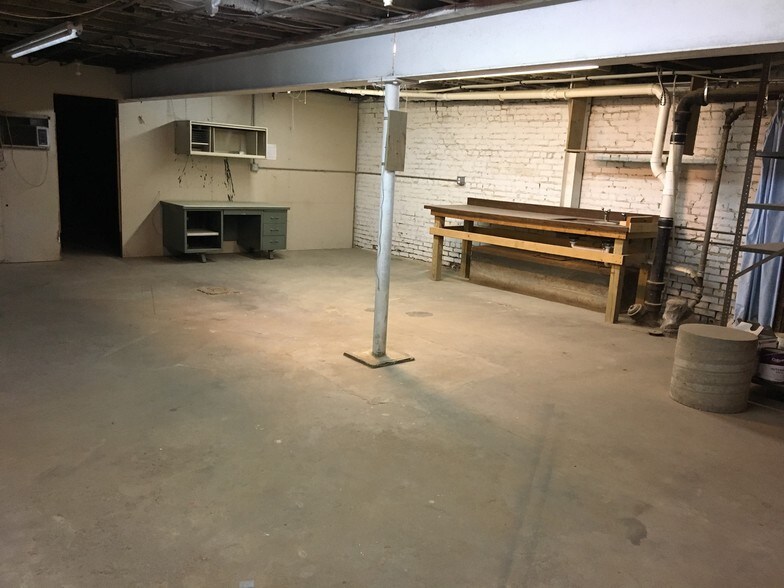 More Photos Of 500 Nebraska St, Sioux City General Retail For Sale