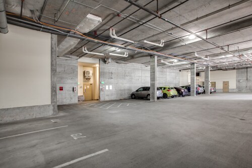 More Photos Of 1886 25th Ave NE, Issaquah Apartments For Sale