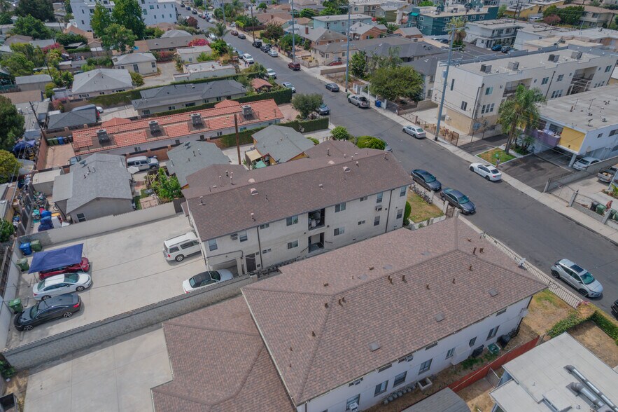 More Photos Of 5328 Auckland Ave, North Hollywood Apartments For Sale
