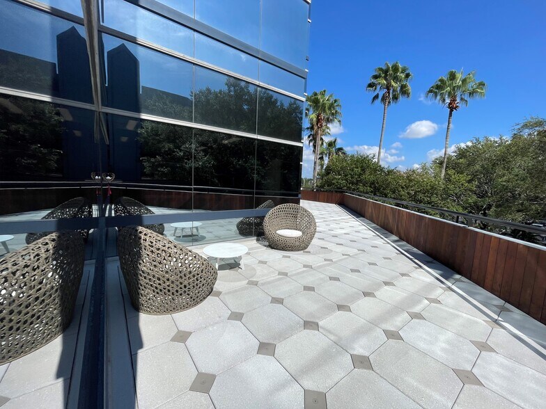 More Photos Of 1 North Dale Mabry Hwy, Tampa Office For Lease