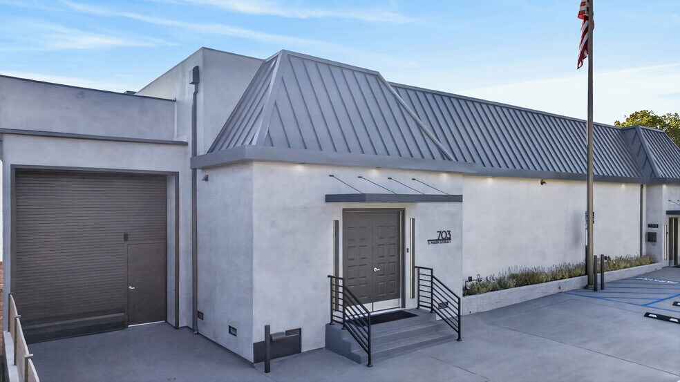 More Photos Of 703 S Main St, Burbank Food Processing For Sale