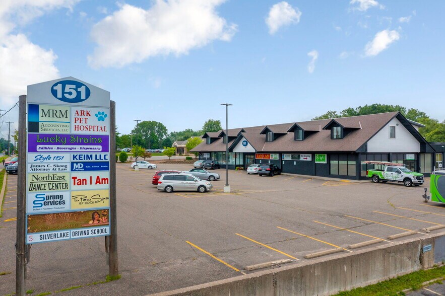 More Photos Of 151 NW Silver Lake Rd, Saint Paul Unknown For Lease