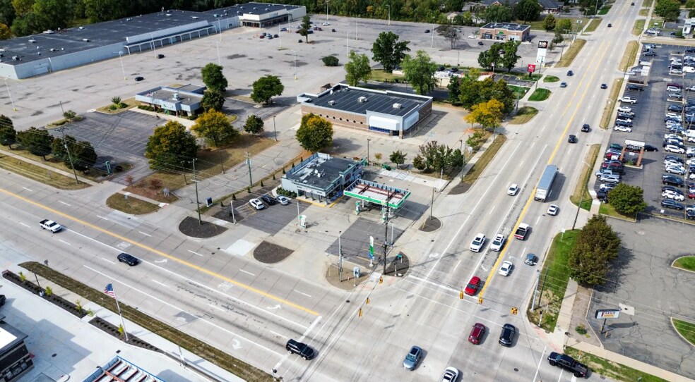 More Photos Of 51037 Van Dyke Ave, Shelby Township Drugstore For Sale